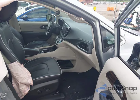 2023 Chrysler Pacifica Limited from USA, damaged, VIN 2C4RC1GG8PR506134